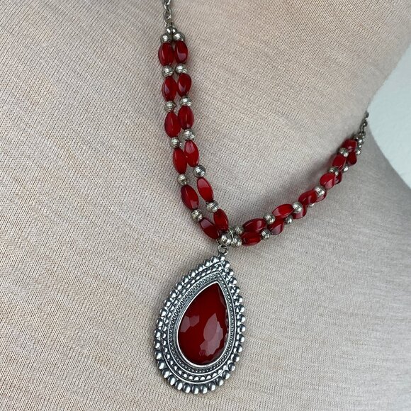 Ruby Rd Red & Silver Tone Boho Pendant Beaded Necklace 22" - Picture 3 of 7